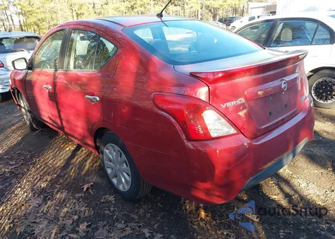 2015 Nissan Versa 1.6 Sv z USA, uszkodzony, nr VIN 3N1CN7AP0FL829233